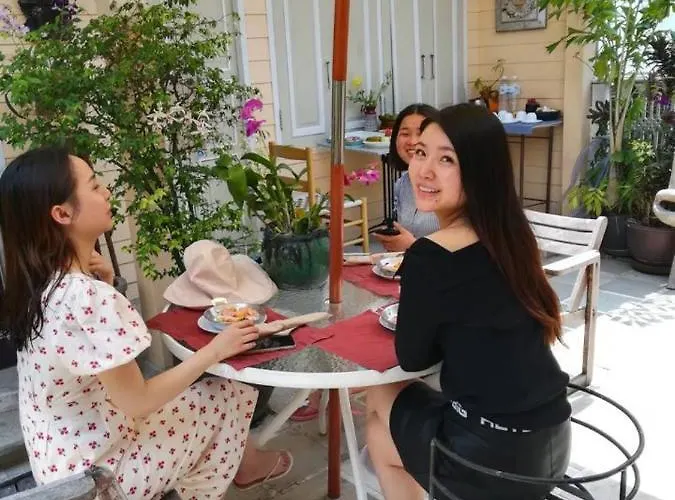 Couette-café Baan Vaneeda Antique Garden House Bangkok